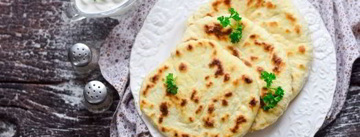 лепешки с адыгейским сыром на сковороде. Шаг 12