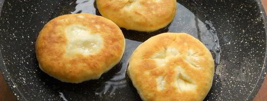 лепешки с куриным фаршем и брынзой. Шаг 9