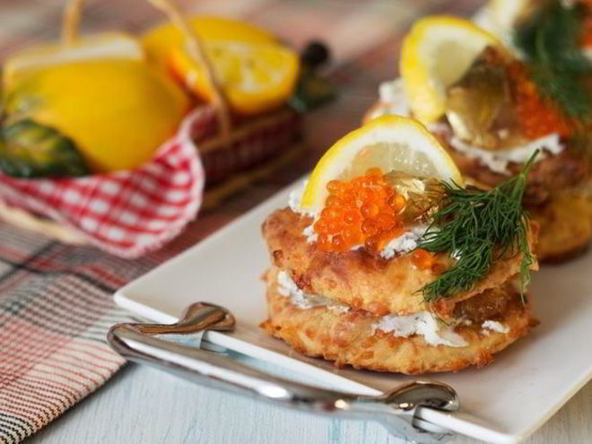 Рецепт лепешек тминных с копченной скумбрией