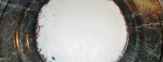 сладкая лепешка с базиликом, фетаксой и томатами. Шаг 4