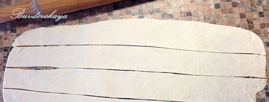 спиралевидные лепешки с творогом и сыром. Шаг 3