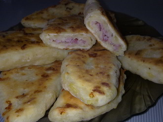 Рецепт сырных лепешек с любой начинкой