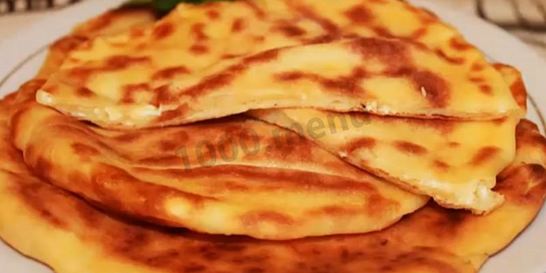 Сырные лепешки с начинкой