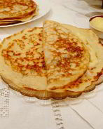 Тонкие лепешки из теста Удмуртские табани