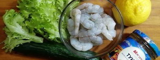 цельнозерновая лепешка с тунцом, креветками и перечным соусом. Шаг 14