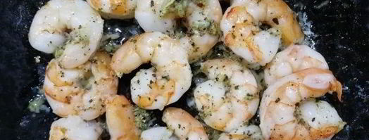 цельнозерновая лепешка с тунцом, креветками и перечным соусом. Шаг 17