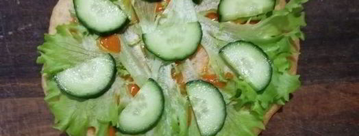 цельнозерновая лепешка с тунцом, креветками и перечным соусом. Шаг 21