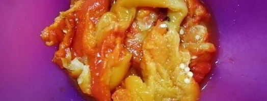 цельнозерновая лепешка с тунцом, креветками и перечным соусом. Шаг 5