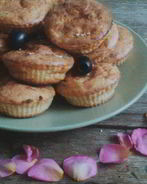 Луковые маффины с сырной начинкой