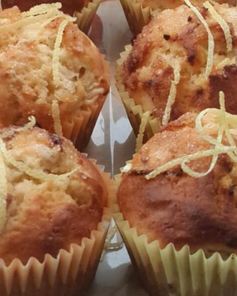 Маффины безлактозные с фейхоа и лимонным соком