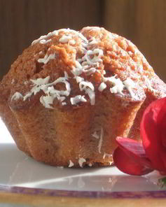 Маффины из белого шоколада и клубники