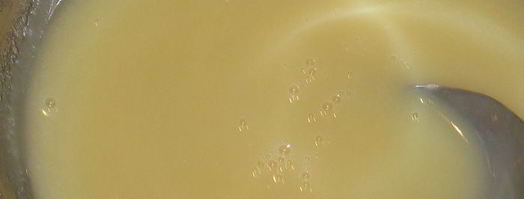 маффины из белого шоколада и клубники. Шаг 12