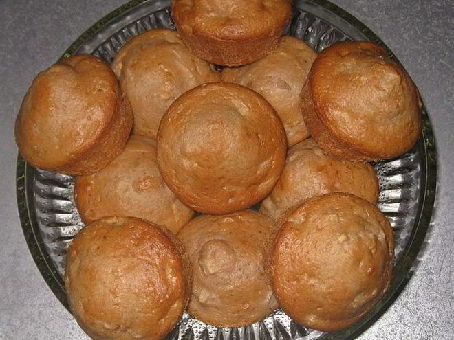 Рецепт маффинов на кислом молоке с яблоками