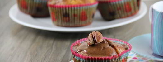 маффины с абрикосами, орехами пекан и коричной помадкой. Шаг 11