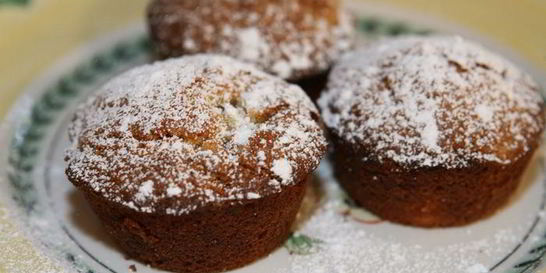Маффины с ананасами и грецкими орехами