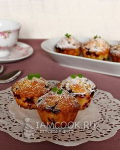 Маффины с черной смородиной