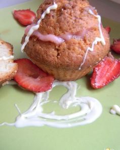 Маффины с клубникой и белым шоколадом