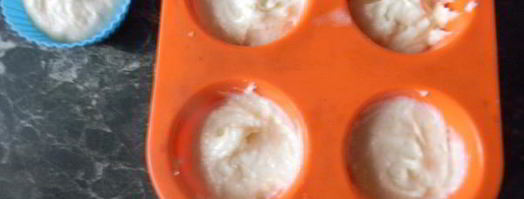 маффины с клубникой и белым шоколадом. Шаг 6