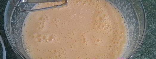 маффины с малиной под соусом из маскарпоне. Шаг 2