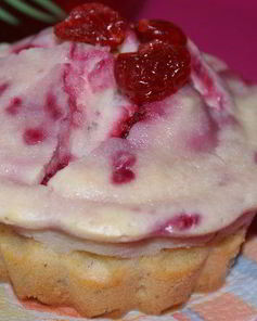 Маффины с малиновым кремом и шоколадом