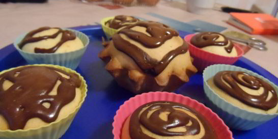 Маффины с шоколадным кремом