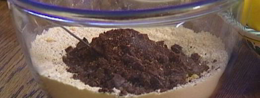 маффины с шоколадом и грецкими орехами. Шаг 5