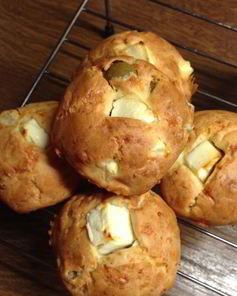 Маффины с сыром фета и оливками