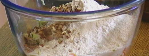 маффины с цукини, морковью и орехами пекан. Шаг 4