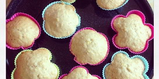 Маффины с яблоками, морковью и бананами