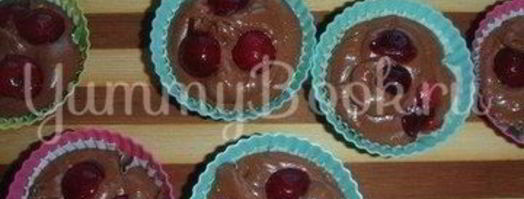 маффины шоколадно-вишневые. Шаг 5