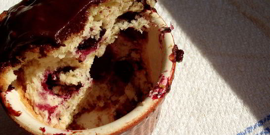 Маффины со смородиной