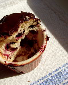 Маффины со смородиной