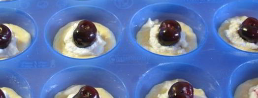 маффины ягодный сюрприз. Шаг 6