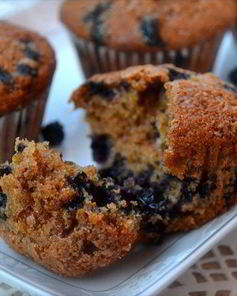 Маффины Здоровье с цельнозерновой мукой и черникой