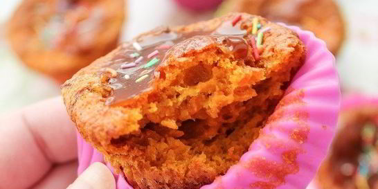 Морковные маффины с ягодами годжи
