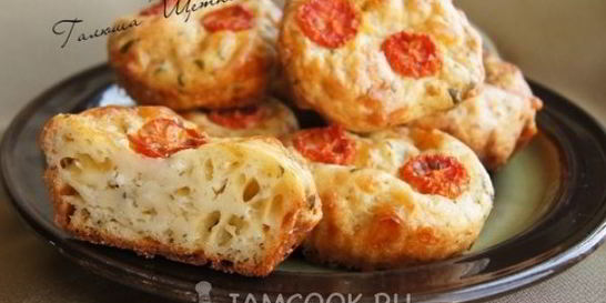 Пикантные маффины из сыра и творога