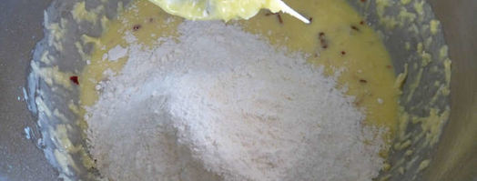 сырные маффины с паприкой и оливками. Шаг 4