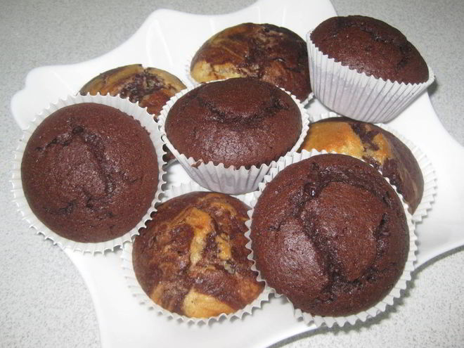 Рецепт цветущих пестрых маффинов