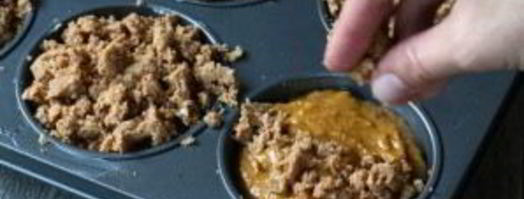 тыквенные маффины с орехами. Шаг 11