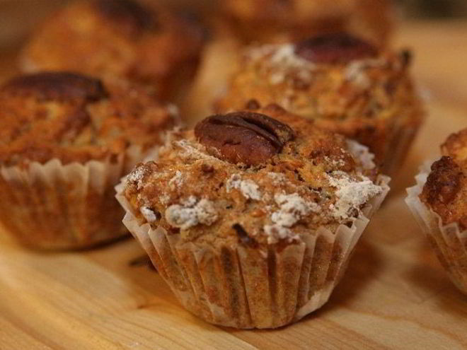 Рецепт яблочных маффинов с орехами пекан