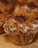 Яблочные маффины с орехами пекан