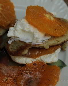 Ароматные оладьи с маком и мандаринами