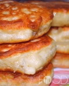 Дрожжевые оладьи на кефире