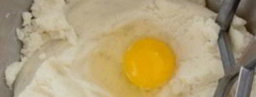 фаршированные картофельные оладьи. Шаг 3