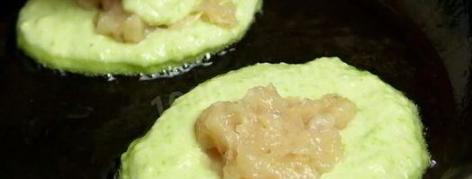 кабачковые оладьи с фаршем внутри. Шаг 7