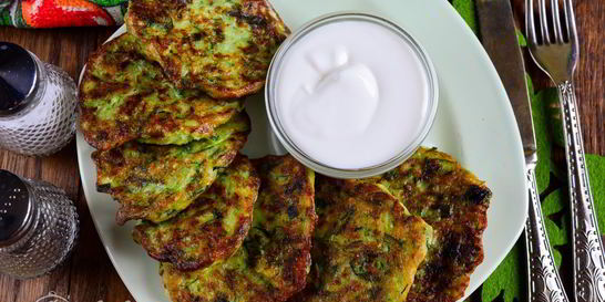 Кабачковые оладьи с сыром