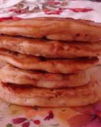 Клубничные оладьи