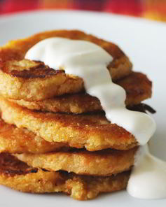 Морковно-яблочные оладьи с геркулесом