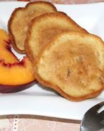 Оладушки с персиками