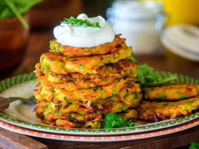 Рецепт оладий из кабачков и моркови